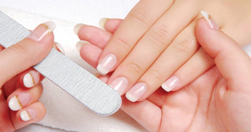 Manicure Service in Dubai